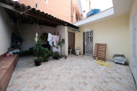 Casa para alugar com 202m², 2 quartos e 2 vagasÁrea de Serviço