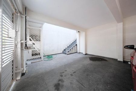 Casa à venda com 202m², 2 quartos e 2 vagasGaragem