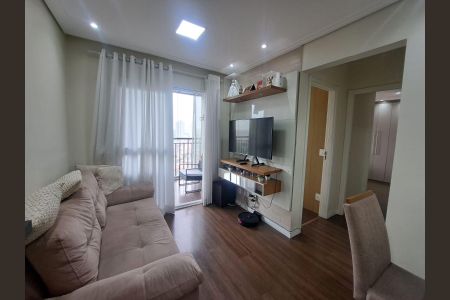 Sala de apartamento à venda com 2 quartos, 60m² em Jaguaribe, Osasco