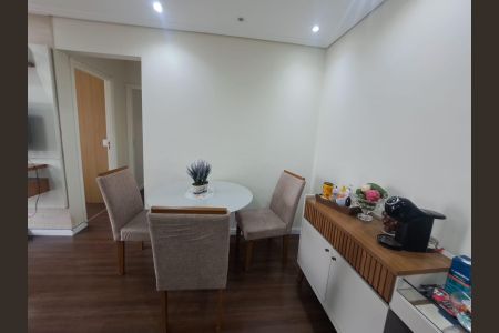 Sala de apartamento à venda com 2 quartos, 60m² em Jaguaribe, Osasco