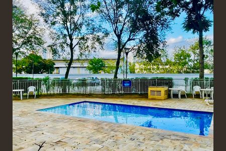 Apartamento para alugar com 45m², 2 quartos e 1 vagaÁrea comum - Piscina