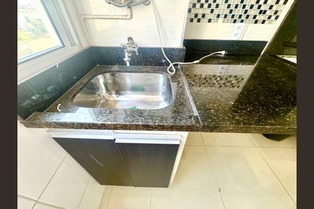 Apartamento para alugar com 45m², 2 quartos e 1 vagaÁrea de Serviço