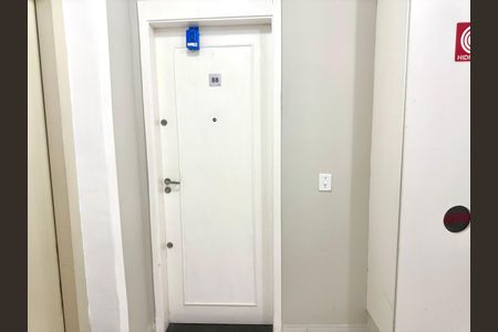 Apartamento para alugar com 45m², 2 quartos e 1 vagaLockbox instalada