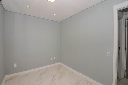 Quarto 1 de apartamento para alugar com 2 quartos, 42m² em Passo das Pedras, Porto Alegre