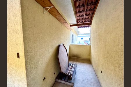 Casa para alugar com 140m², 3 quartos e 2 vagas Casa para alugar com 140m², 3 quartos e 2 vagasCorredor