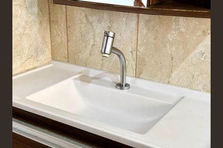 Casa para alugar com 140m², 3 quartos e 2 vagas Casa para alugar com 140m², 3 quartos e 2 vagasBanheiro Social