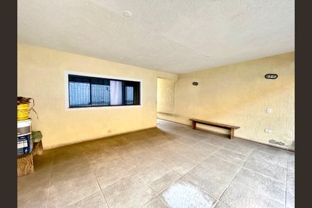 Casa para alugar com 140m², 3 quartos e 2 vagas Casa para alugar com 140m², 3 quartos e 2 vagasÁrea comum