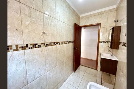 Casa para alugar com 140m², 3 quartos e 2 vagas Casa para alugar com 140m², 3 quartos e 2 vagasBanheiro da Suíte