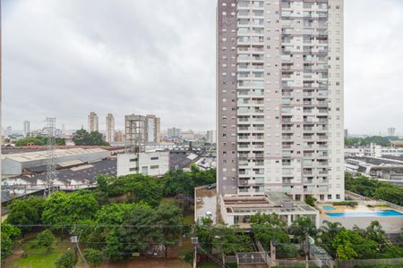 Apartamento à venda com 42m², 2 quartos e 1 vagaVista - Sala