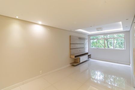 Apartamento à venda com 75m², 2 quartos e 1 vagaSala