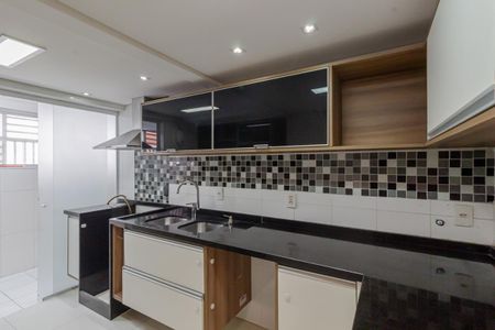 Apartamento à venda com 75m², 2 quartos e 1 vagaCozinha