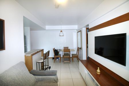 Sala de apartamento para alugar com 3 quartos, 66m² em Penha, Rio de Janeiro