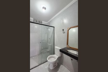 Banheiro Social de kitnet/studio para alugar com 1 quarto, 26m² em Jardim do Mar, São Bernardo do Campo