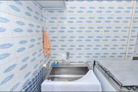 Casa para alugar com 42m², 1 quarto e sem vagaÁrea de Serviço