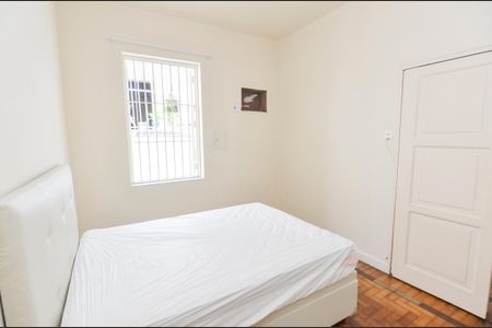 Casa para alugar com 42m², 1 quarto e sem vagaQuarto