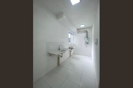 Cozinha de apartamento para alugar com 2 quartos, 69m² em Taquara, Rio de Janeiro