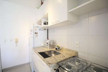 Apartamento para alugar com 58m², 2 quartos e 1 vagaCozinha - Armários