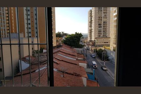 Apartamento à venda com 65m², 2 quartos e 1 vagaVista da janela