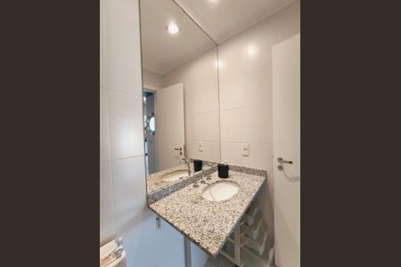 Banheiro de kitnet/studio à venda com 1 quarto, 47m² em Centro, Jundiaí