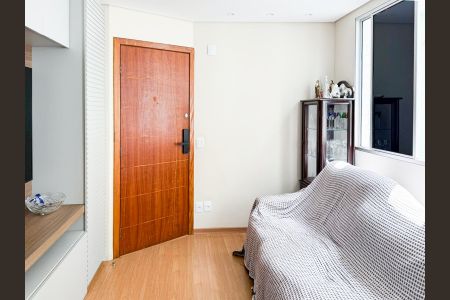Sala de apartamento à venda com 3 quartos, 70m² em Sagrada Família, Belo Horizonte