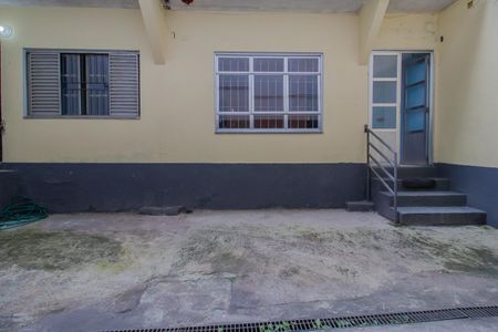 Casa para alugar com 100m², 3 quartos e 1 vaga Casa para alugar com 100m², 3 quartos e 1 vagaHall de entrada