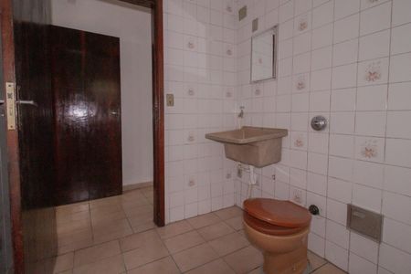 Casa para alugar com 100m², 3 quartos e 1 vaga Casa para alugar com 100m², 3 quartos e 1 vagaBanheiro 1