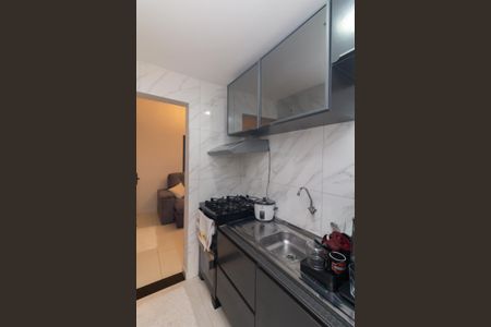 Apartamento para alugar com 49m², 2 quartos e 1 vaga Apartamento para alugar com 49m², 2 quartos e 1 vagaCozinha e Área de Serviço