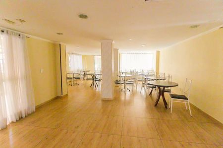 Apartamento para alugar com 49m², 2 quartos e 1 vagaÁrea comum - Salão de festas