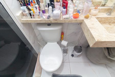 Apartamento para alugar com 49m², 2 quartos e 1 vaga Apartamento para alugar com 49m², 2 quartos e 1 vagaBanheiro