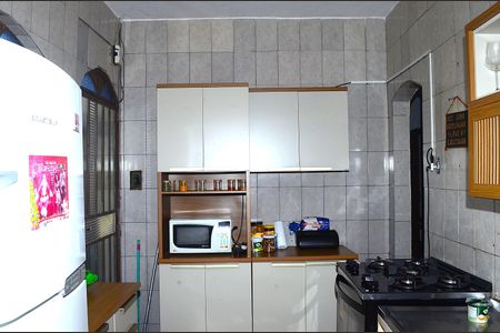 Casa à venda com 360m², 2 quartos e 2 vagasCozinha