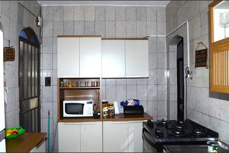 Casa à venda com 360m², 2 quartos e 2 vagasCozinha