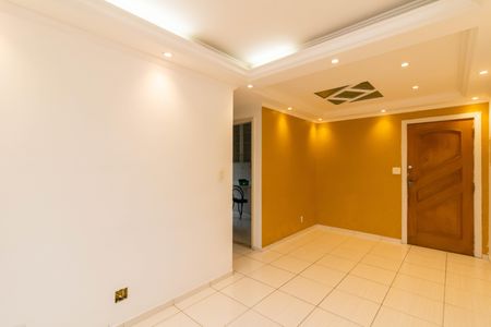 Sala de apartamento para alugar com 2 quartos, 58m² em Picanço, Guarulhos
