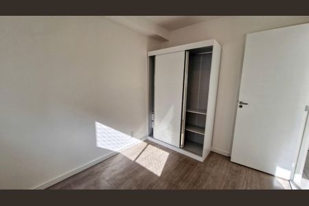 Quarto de apartamento para alugar com 2 quartos, 34m² em Jardim Taquaral, São Paulo