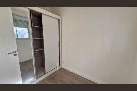 Quarto 2 de apartamento para alugar com 2 quartos, 34m² em Jardim Taquaral, São Paulo
