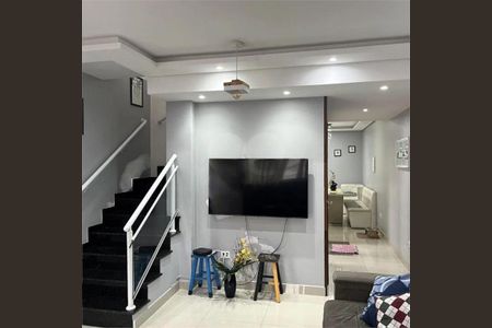 Casa à venda com 3 quartos, 200m² em Cambuci, São Paulo