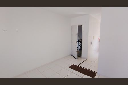 Apartamento para alugar com 47m², 2 quartos e 1 vaga Apartamento para alugar com 47m², 2 quartos e 1 vagaSala