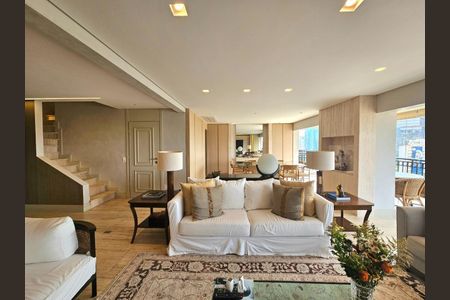 Apartamento à venda com 4 quartos, 420m² em Vila Nova Conceição, São Paulo
