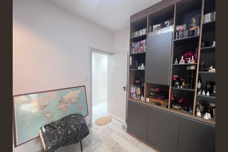 Apartamento à venda com 3 quartos, 197m² em Sagrada Família, Belo Horizonte