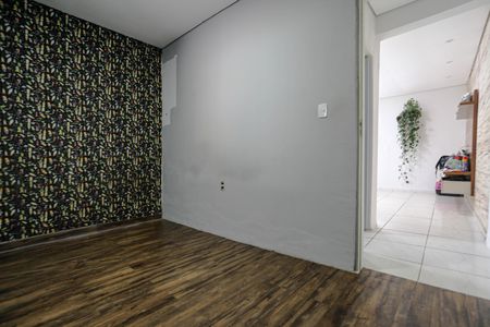 Casa para alugar com 118m², 2 quartos e 2 vagas Casa para alugar com 118m², 2 quartos e 2 vagasQuarto 2