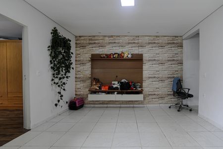 Sala de casa para alugar com 2 quartos, 118m² em Jardim Cecilia, Mogi das Cruzes