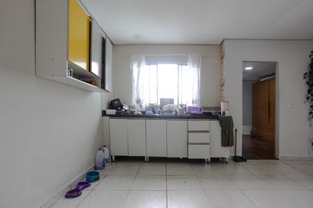 Casa para alugar com 118m², 2 quartos e 2 vagas Casa para alugar com 118m², 2 quartos e 2 vagasCozinha