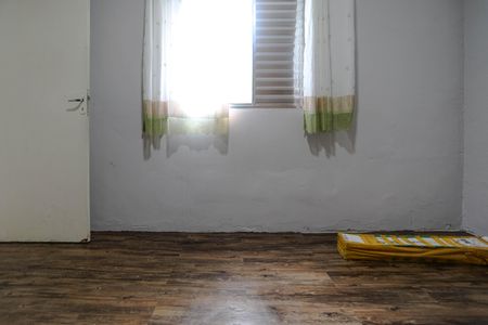 Casa para alugar com 118m², 2 quartos e 2 vagas Casa para alugar com 118m², 2 quartos e 2 vagasQuarto 1