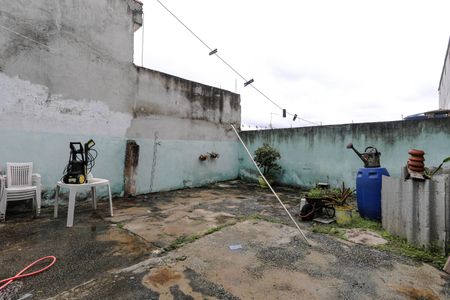 Casa para alugar com 118m², 2 quartos e 2 vagas Casa para alugar com 118m², 2 quartos e 2 vagasQuintal