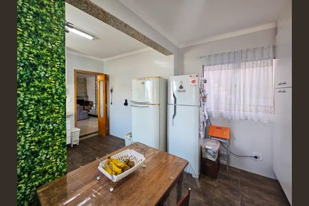 Casa à venda com 201m², 3 quartos e 5 vagas Casa à venda com 201m², 3 quartos e 5 vagasCozinha