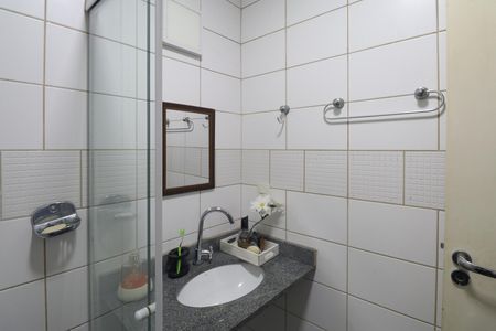 Casa à venda com 190m², 3 quartos e 4 vagas Casa à venda com 190m², 3 quartos e 4 vagasBanheiro 3