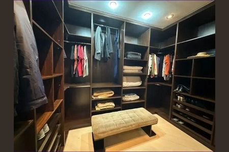 Casa à venda com 4 quartos, 200m² em Parque Sao Vicente, Santo André