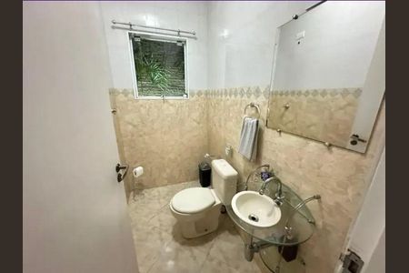 Casa à venda com 4 quartos, 200m² em Parque Sao Vicente, Santo André