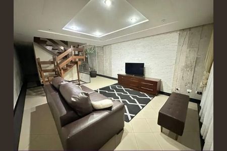 Casa à venda com 4 quartos, 200m² em Parque Sao Vicente, Santo André