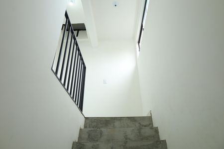 Apartamento para alugar com 20m², 1 quarto e sem vagaÁrea comum - Saguão entre unidades