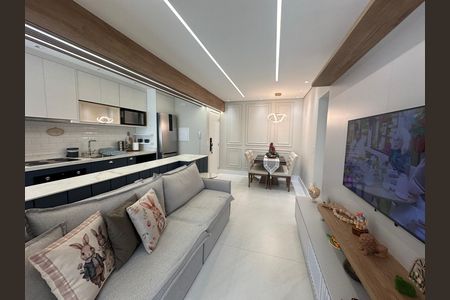 Apartamento à venda com 68m², 2 quartos e 1 vagaSala